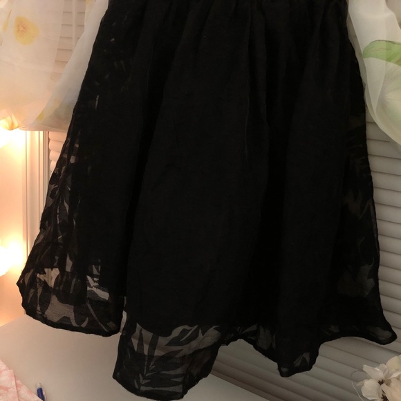 Guess Los Angeles Strapless Black Flower Dress - Picture 5 of 11